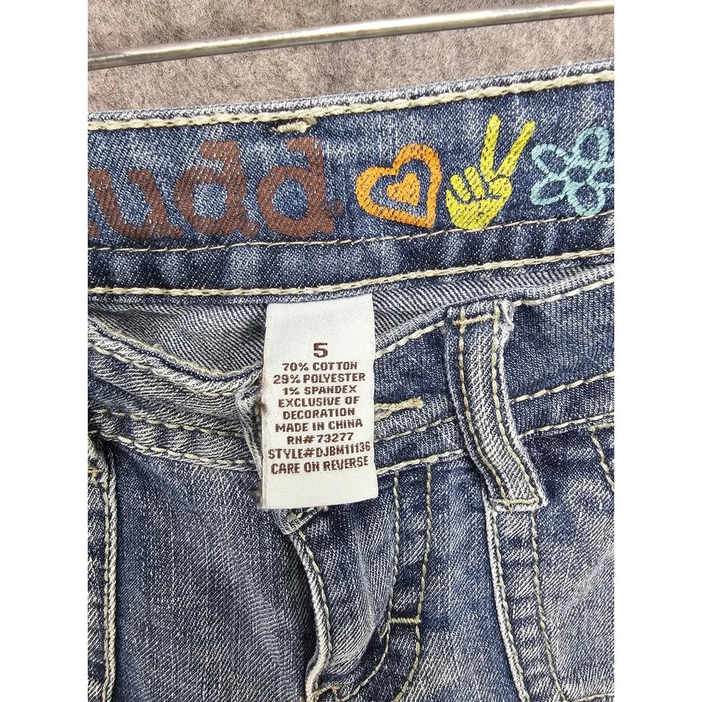 Mudd Womens Size 5 Blue Denim Bermuda Shorts Y2K Cuffed‎ Distressed DJBM11136